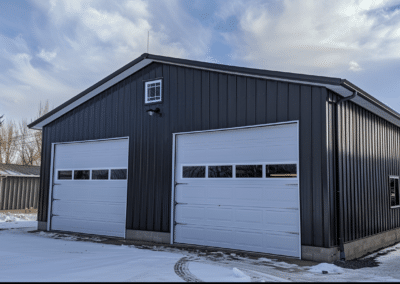 2-Car Garage in Mississauga, Ontario